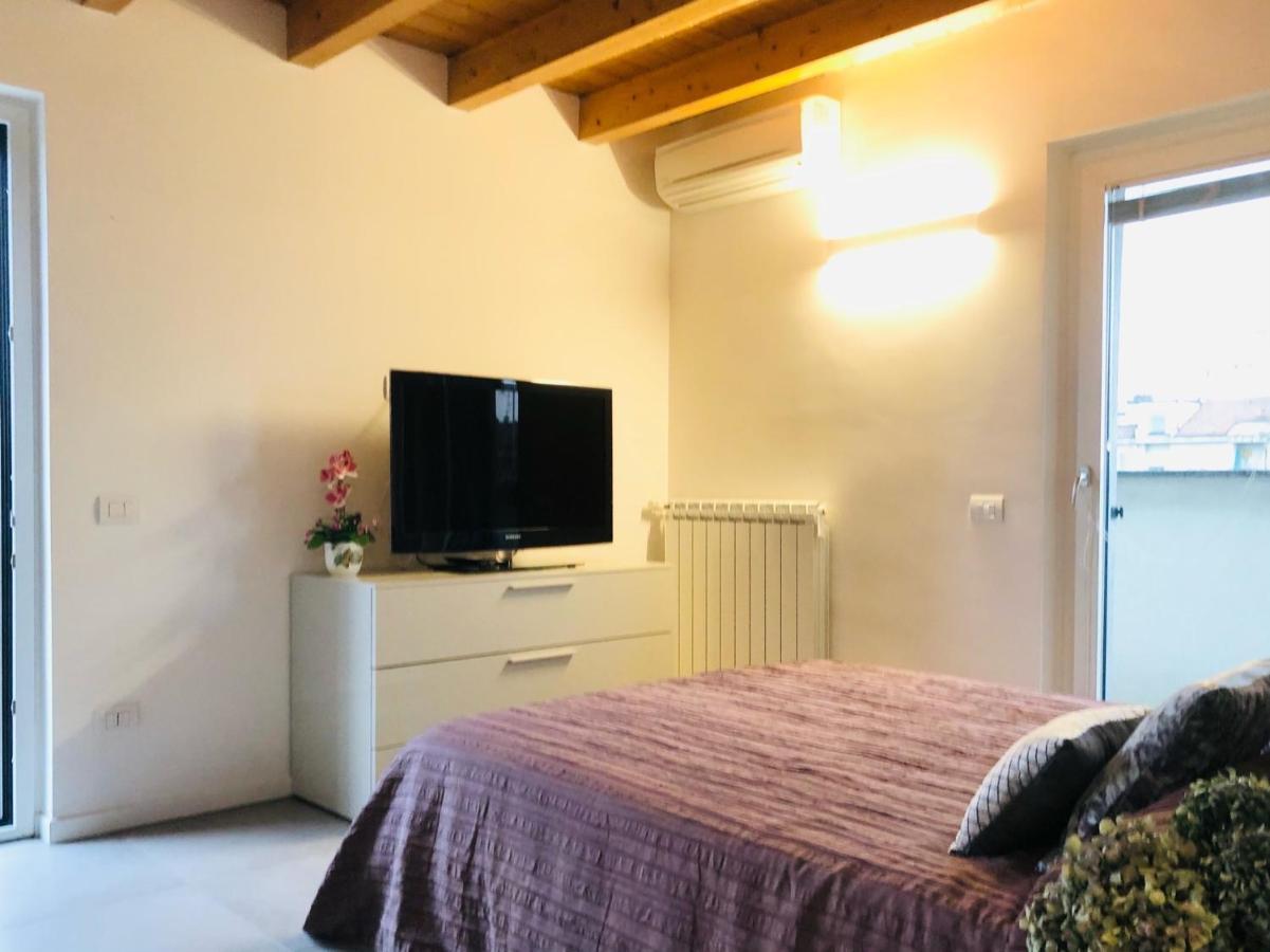 Ferienwohnung Stepandgo Milano Navigli Exterior foto